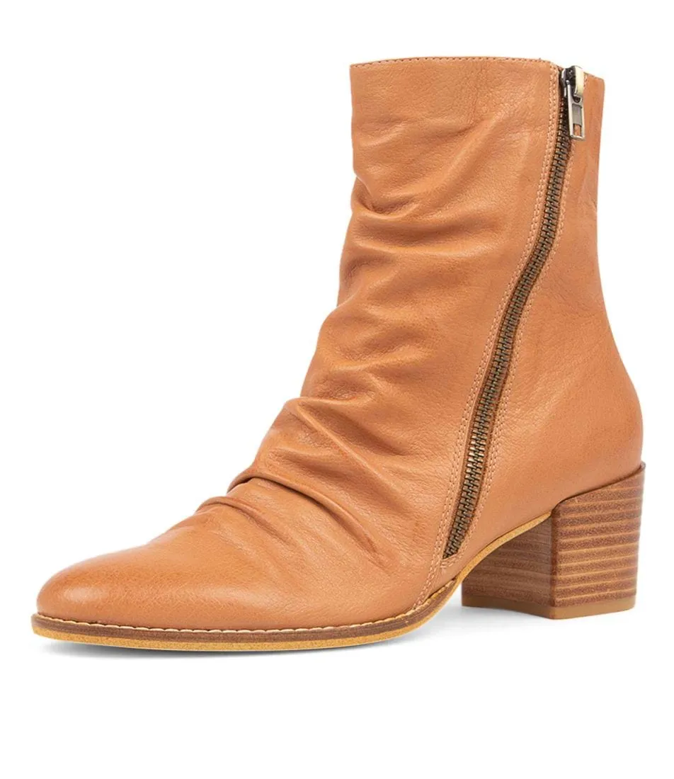 Django & Juliette Mannuel Tan and Black Leather Ankle Boot